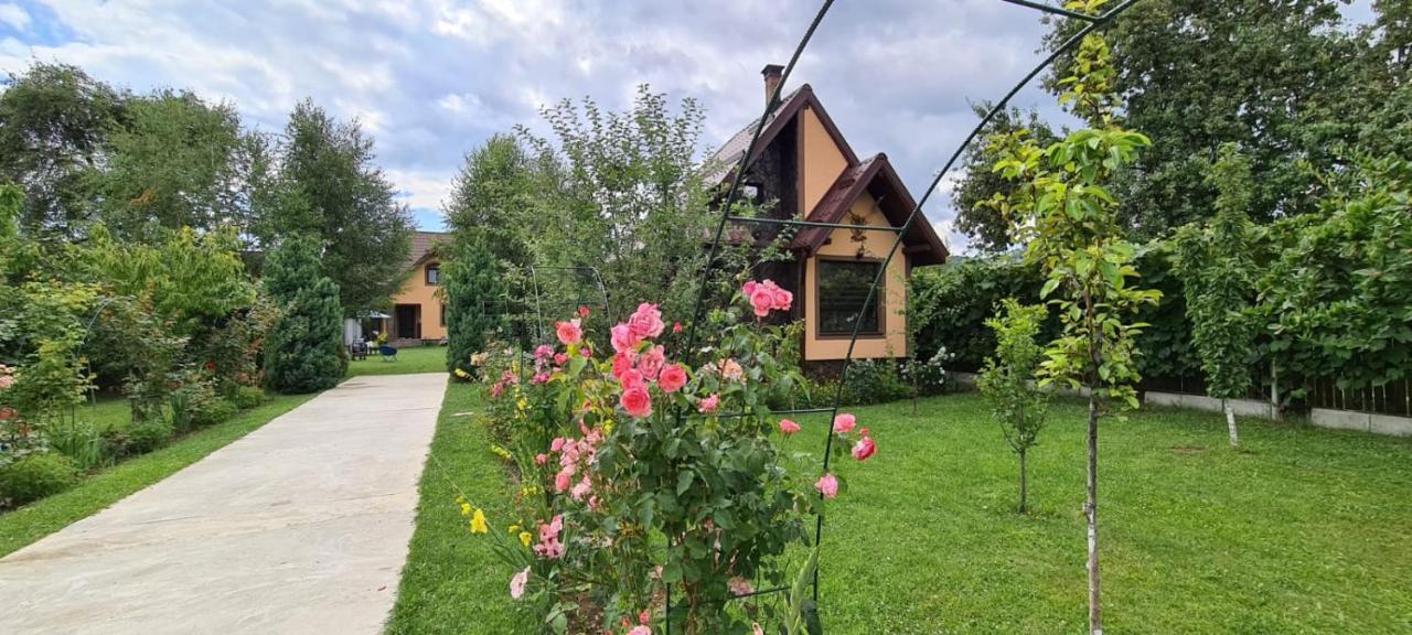 Conacul Caterinei Casuta Din Povesti Vila Polovragi Exterior foto